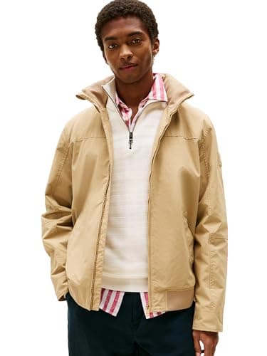 Tommy Hilfiger Men's Lightweight Waterproof Regatta Jacket, Desert Small